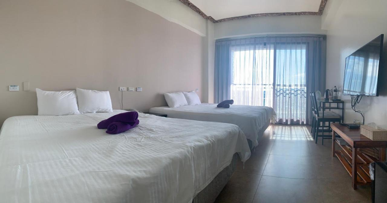Hotel 墾丁秋莊會館 附限量停車位 不保證有位置 無法事先預留 背包房無車位 預訂後記得加line聯繫 Heng-ch'un Esterno foto