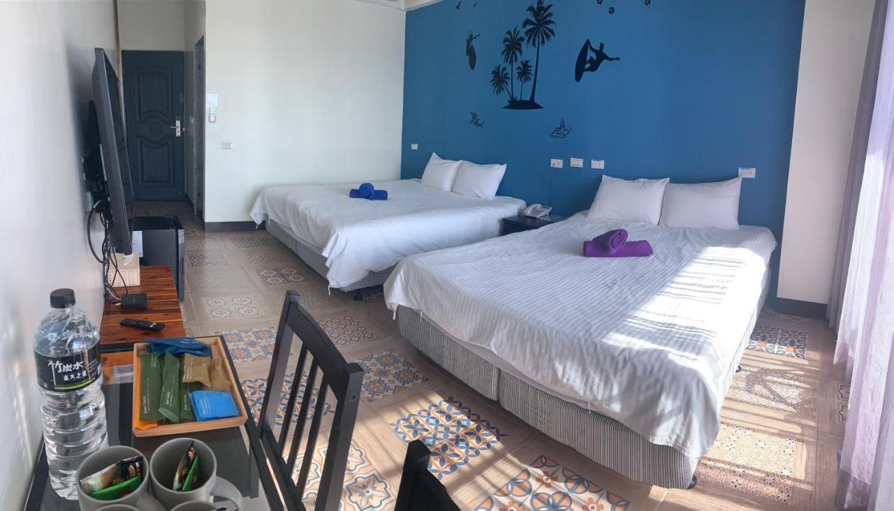 Hotel 墾丁秋莊會館 附限量停車位 不保證有位置 無法事先預留 背包房無車位 預訂後記得加line聯繫 Heng-ch'un Esterno foto