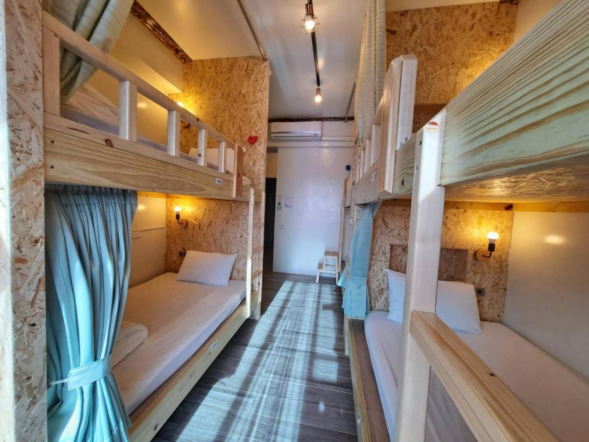 Hotel 墾丁秋莊會館 附限量停車位 不保證有位置 無法事先預留 背包房無車位 預訂後記得加line聯繫 Heng-ch'un Esterno foto