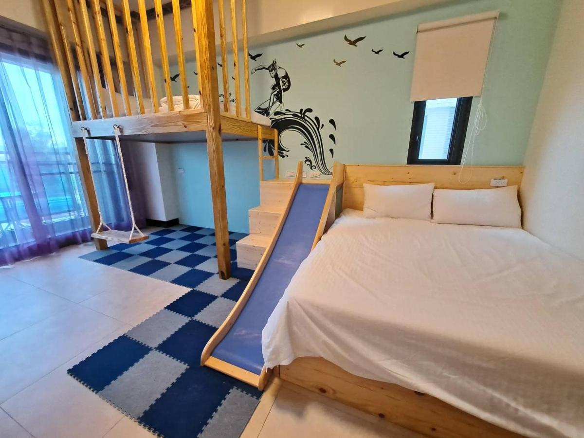 Hotel 墾丁秋莊會館 附限量停車位 不保證有位置 無法事先預留 背包房無車位 預訂後記得加line聯繫 Heng-ch'un Esterno foto