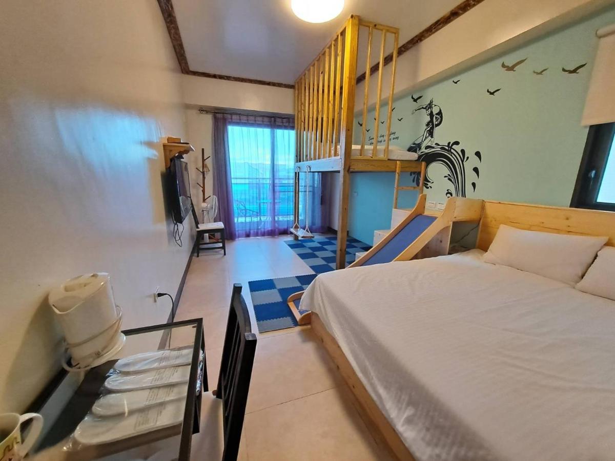 Hotel 墾丁秋莊會館 附限量停車位 不保證有位置 無法事先預留 背包房無車位 預訂後記得加line聯繫 Heng-ch'un Esterno foto