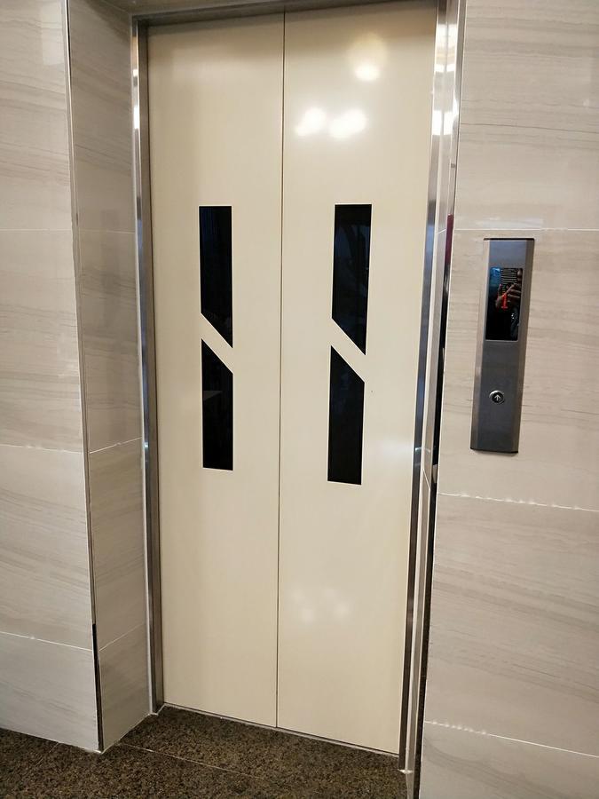 Hotel 墾丁秋莊會館 附限量停車位 不保證有位置 無法事先預留 背包房無車位 預訂後記得加line聯繫 Heng-ch'un Esterno foto